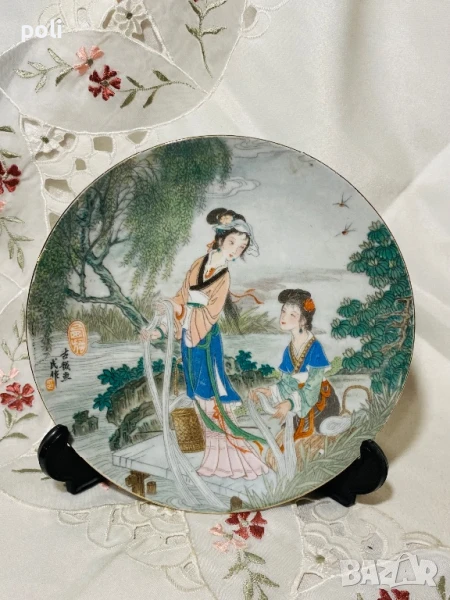 порцеланова чиния за стена , снимка 1