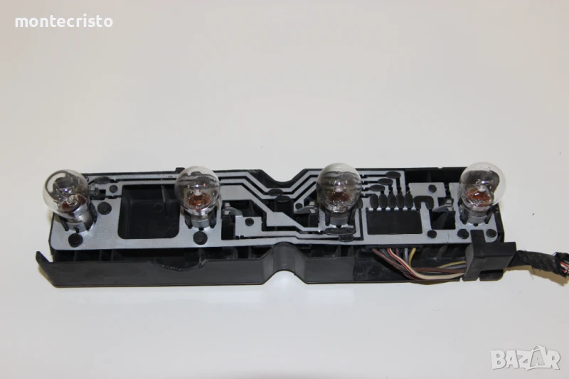 Лява платка стоп VW LT (1996-2006г.) ляв ламподържач 2D0945257C, снимка 1