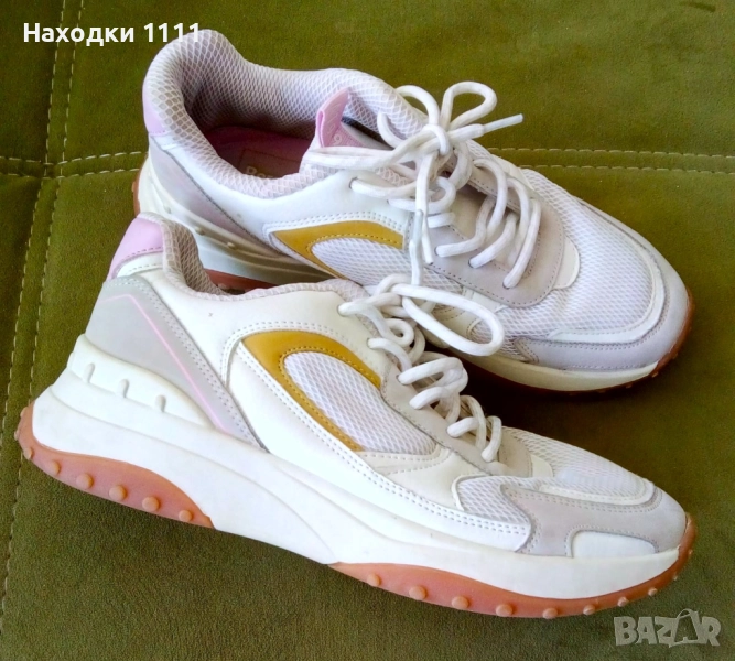 Готини сникърси маратонки Bershka Бершка, номер 37, перфектни, снимка 1