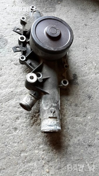 Водна помпа за Mercedes ML270CDI |W163|, 2000г., снимка 1