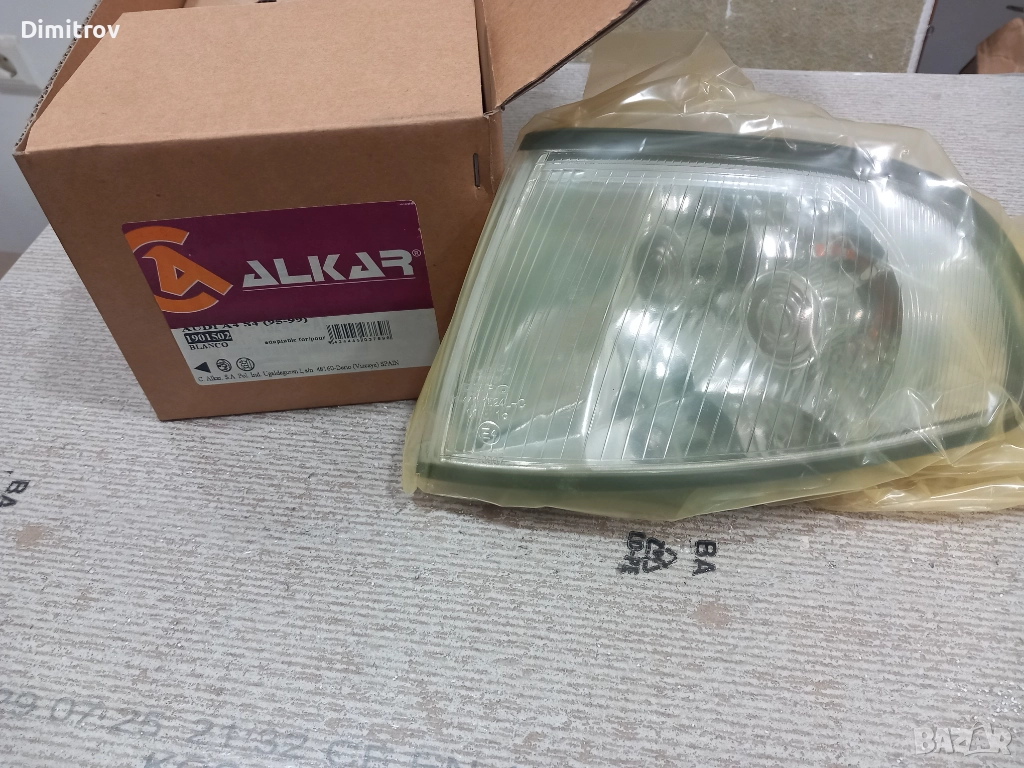 Десет мигач за ауди А4 B5 зо 99г, снимка 1