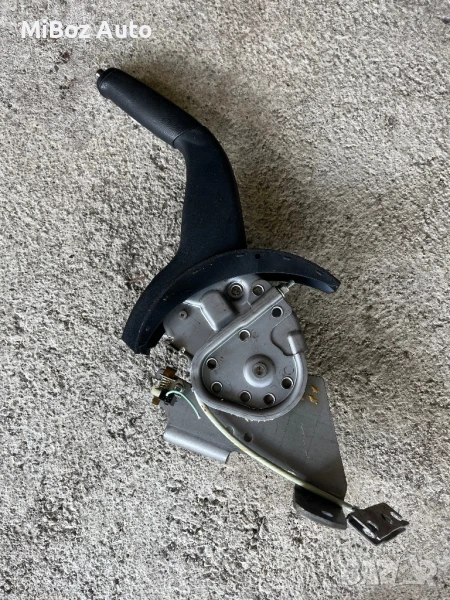 Лост ръчна спирачка Мицубиши Аутлендър 2 Mitsubishi Outlander (2006-2012), снимка 1