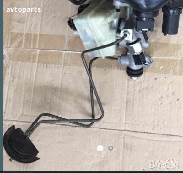 Mercedes w203 2.7cdi помпа за серво и разширителен съд, снимка 1