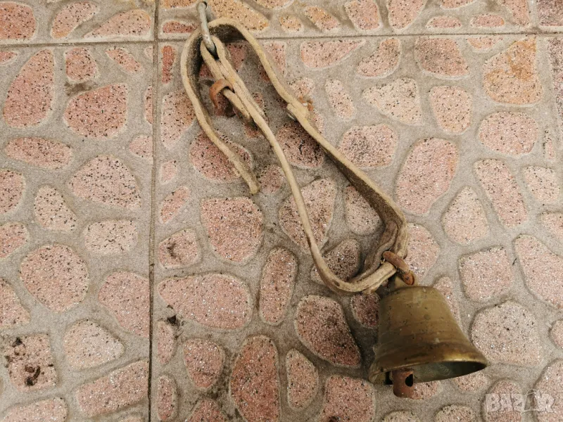 стара бронзова камбана, снимка 1