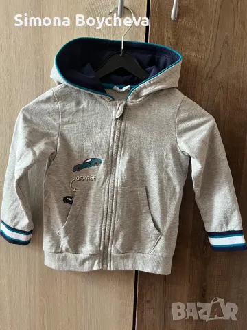 Детско горнище с качулка