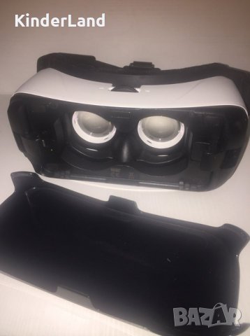 Очила за виртуална реалност Samsung Gear VR, Бели. Цена 35лв., снимка 4 - 3D VR очила за смартфон - 27351281