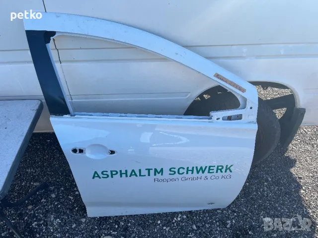 Дясна врата за Рено зое 2012 г , снимка 1