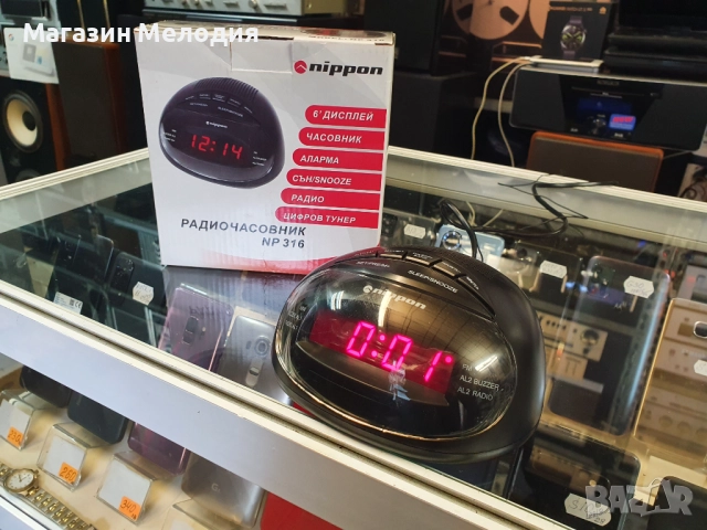 Радиочасовник Nippon NP 316 В отлично техническо състояние, много добър външен вид. Има радио, часов, снимка 7 - Радиокасетофони, транзистори - 51130588