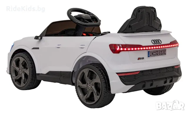 Audi SQ8 12V – Детски акумулаторен джип, Бял, EVA гуми, снимка 5 - Детски велосипеди, триколки и коли - 50418541