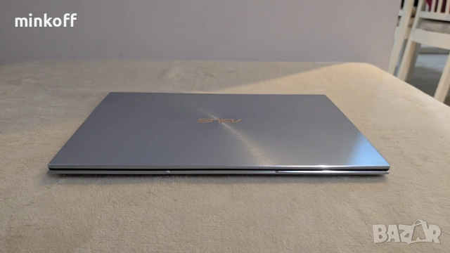 ASUS ZenBook 14 UM431D, Full HD, AMD Ryzen 5 3500U, 8 GB, 512 GB NVMe, снимка 2 - Лаптопи за дома - 53538057