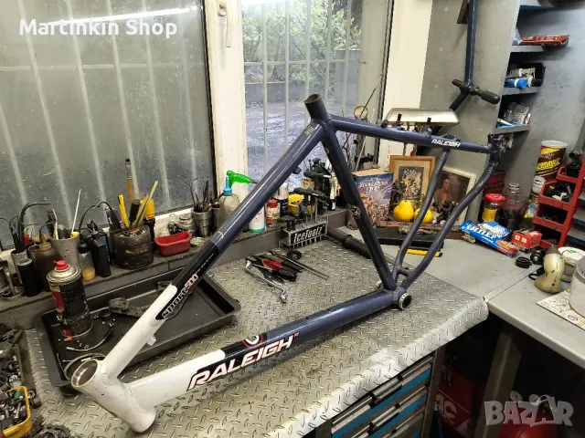 Рамка за велосипед Raleigh 28 цола, снимка 1