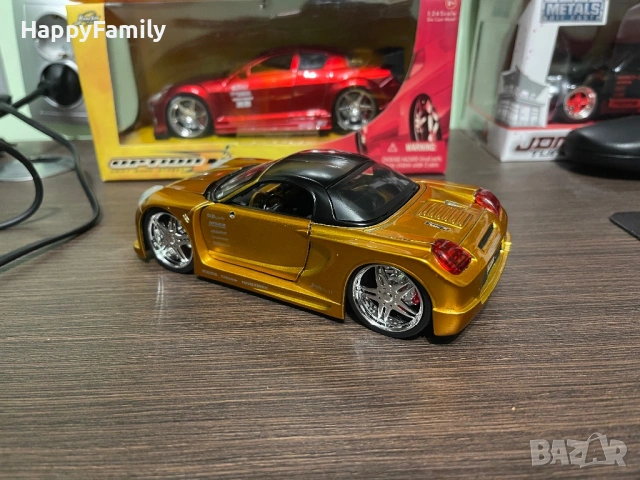 Мащабен модел Toyota MR2 MR 1:24 Jada Toys Бързи и Яростни, снимка 2 - Колекции - 53465399