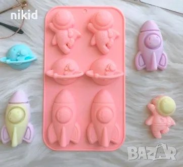 Ракета Космонавт Астронавт Земно кълбо космически силиконов молд форма фондан шоколад гипс декор , снимка 2 - Форми - 47520727