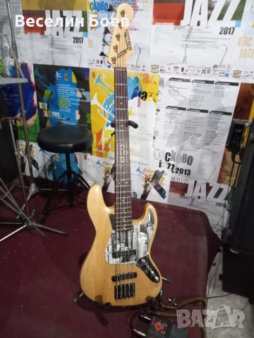 Продавам 5 струнна бас китара, снимка 2 - Китари - 41142733