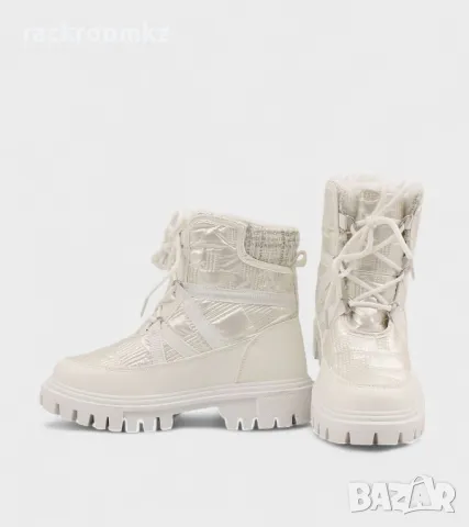 Зимни дамски обувки с връзки 