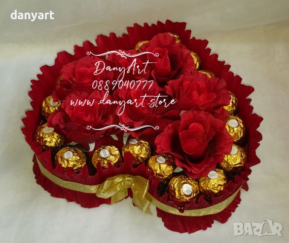 Сърце от червени рози и бонбони Ferrero Roche , снимка 5 - Изкуствени цветя - 39479514