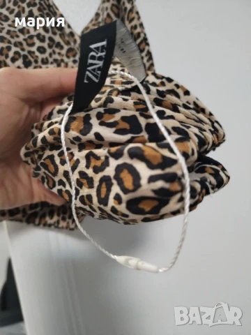 Ново бюстие/топ Zara сатен, снимка 2 - Корсети, бюстиета, топове - 51109752