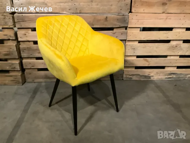 Стол плюш, жълт, Кресло с метални крака, снимка 2 - Столове - 48790237