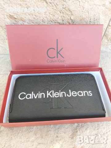 Дамско портмоне Calvin Klein код SG52u, снимка 2 - Портфейли, портмонета - 52046741