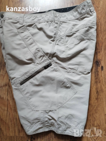 peak performance - страхотни мъжки панталони Л, снимка 7 - Спортни дрехи, екипи - 51488373