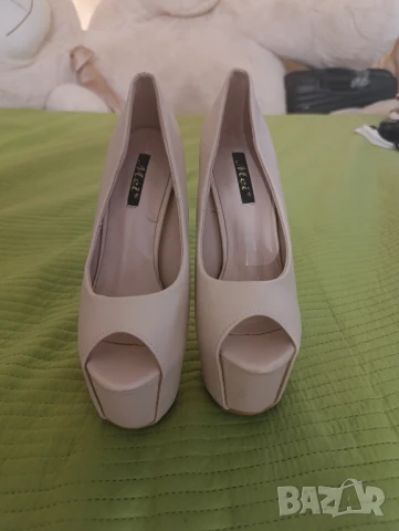 Чисто нови обувки, снимка 1