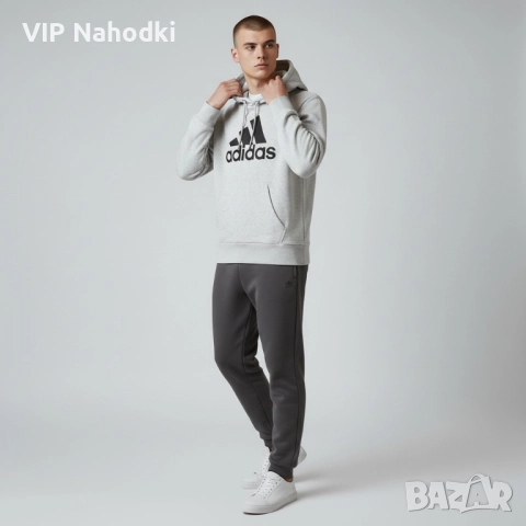 Това е светлосиво худи Adidas Essentials с голямо лого, снимка 2 - Суичъри - 52582450