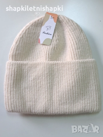 342 Дамска плетена шапка,ангора-бутикова, снимка 4 - Шапки - 52538036