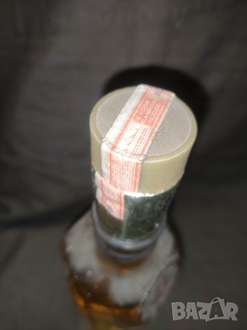 Golden Wedding Canadian Whisky    , снимка 9 - Колекции - 43584894