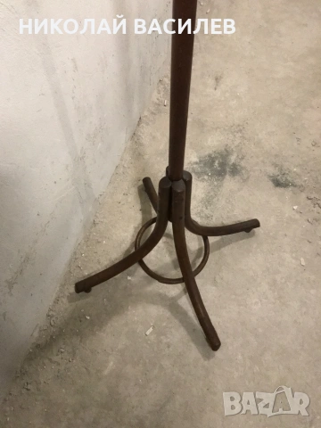 Запазена  закачалка  /  Здрава  дървена  ., снимка 7 - Закачалки - 53591564