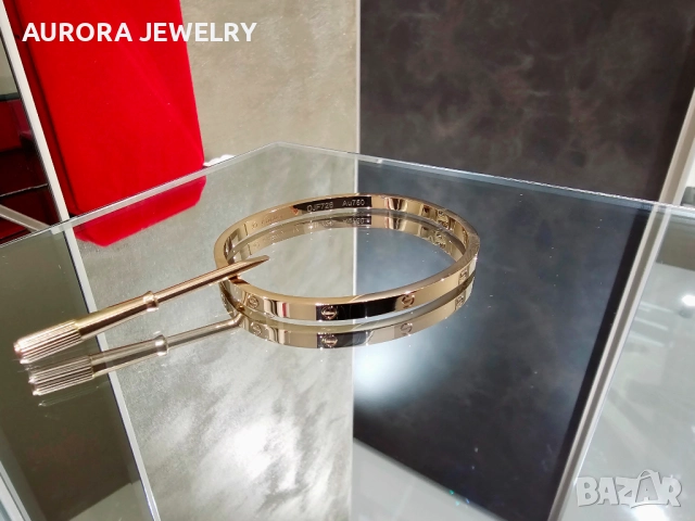 CARTIER Love Rose Gold Classic Small Model Гривна с Отверка, снимка 4 - Гривни - 52818720