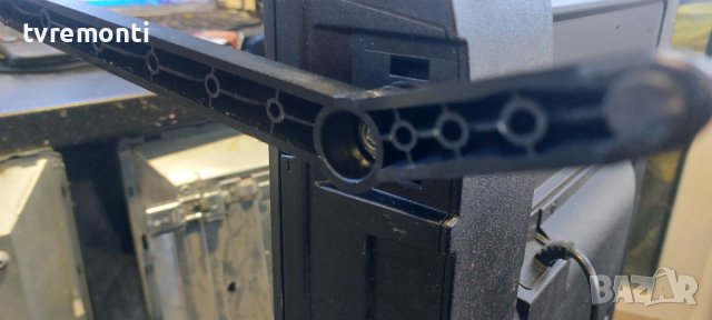 крачета за телевизор JVC модел LT-43VAF3000 , снимка 3 - Стойки, 3D очила, аксесоари - 43067403