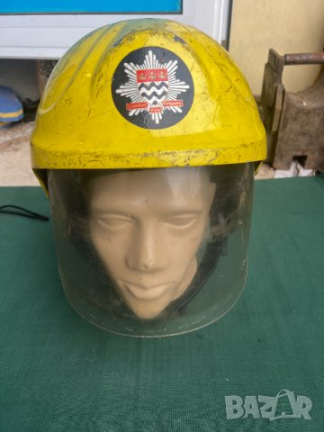 Продавам пожарникарска каска Лондон , снимка 1 - Други ценни предмети - 43405545
