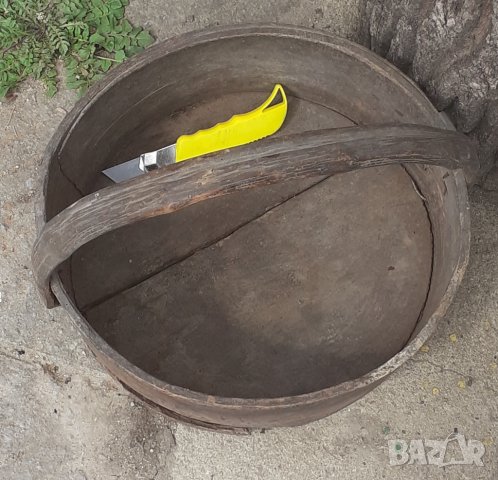 много Стара дървена крина с дръжка, дървена мярка за обем, съд, снимка 2 - Антикварни и старинни предмети - 30159222