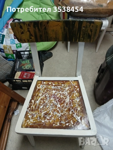 Дървени столове 