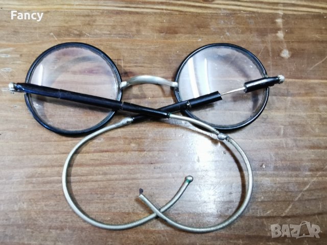 Стари диоптрични очила, снимка 5 - Антикварни и старинни предмети - 43362969