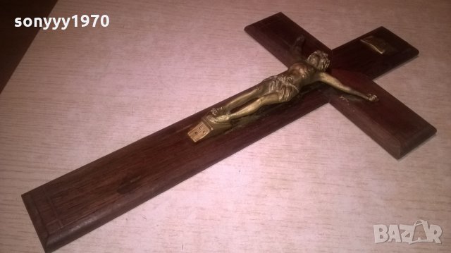 МАСИВЕН КРЪСТ С ИСУС-ВНОС АНГЛИЯ-40Х22СМ, снимка 2 - Колекции - 27436182