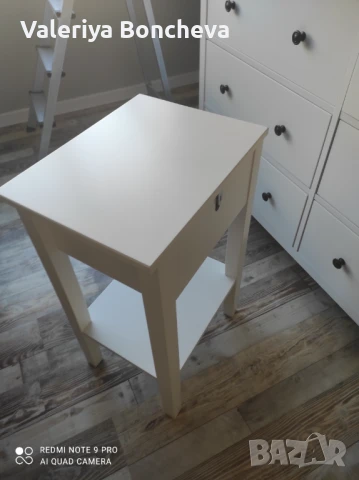 Нощни шкафчета , снимка 2 - Шкафове - 51344036