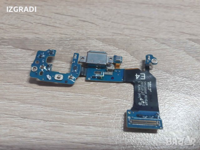 Платка за зареждане Samsung S8, снимка 2 - Резервни части за телефони - 40468047