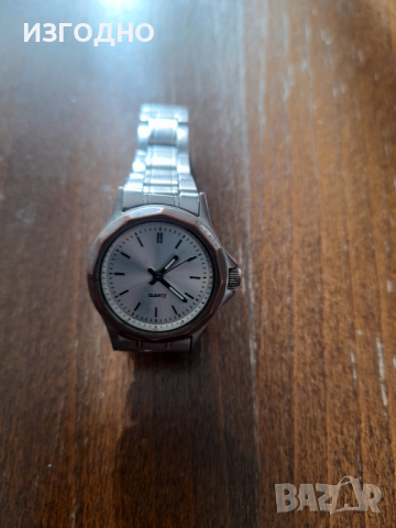 САМО 10€ ДАМСКИ КВАРЦОВ ЧАСОВНИК РАБОТЕЩ