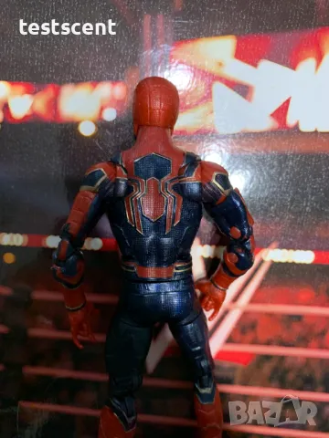 Екшън фигура Spiderman Спайдърмен Avengers Infinity War Marvel Legends Отмъстителите figure, снимка 12 - Фигурки - 49350059