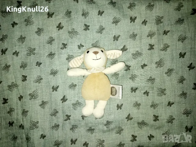 Плюшена играчка дрънкулка Овца