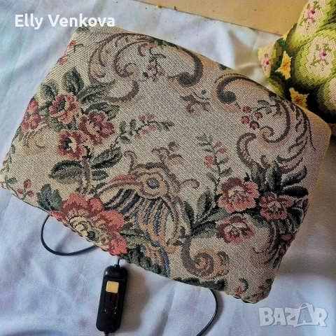 Винтидж дървена отопляема табутетка за крака, снимка 2 - Антикварни и старинни предмети - 52884542