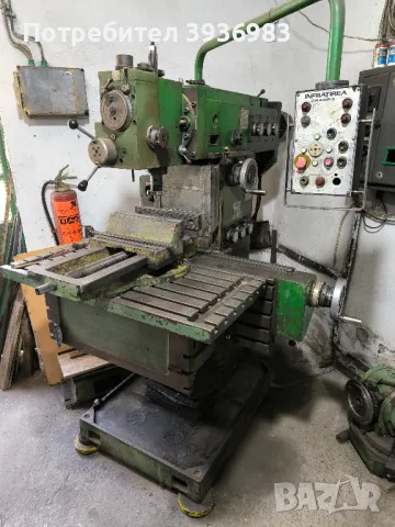 фреза универсална , снимка 2 - Други машини и части - 47893047