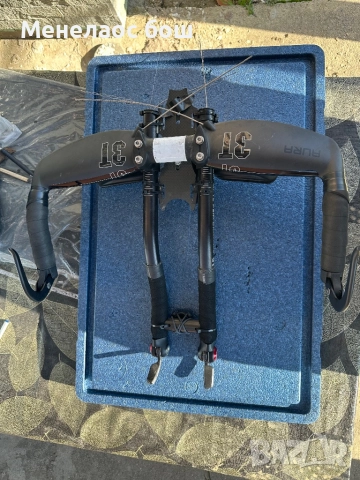 шосеен триатлон/TT аеро кокпит (аеро кормило) – комплект за time trial / triathlon.