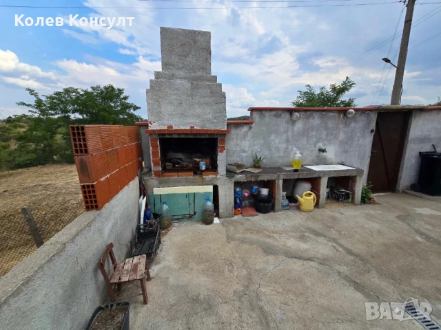 Продавам едноетажна вила в град Харманли , снимка 4 - Вили - 51411840