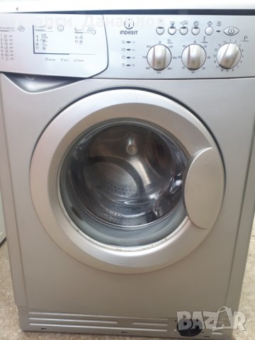 Продавам пералня Indesit WIL 85XS на части