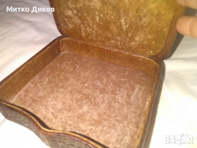 Кутия Рилски манастир хенд мейд от соца естествена кожа 170х150х40мм, снимка 9 - Декорация за дома - 37069801