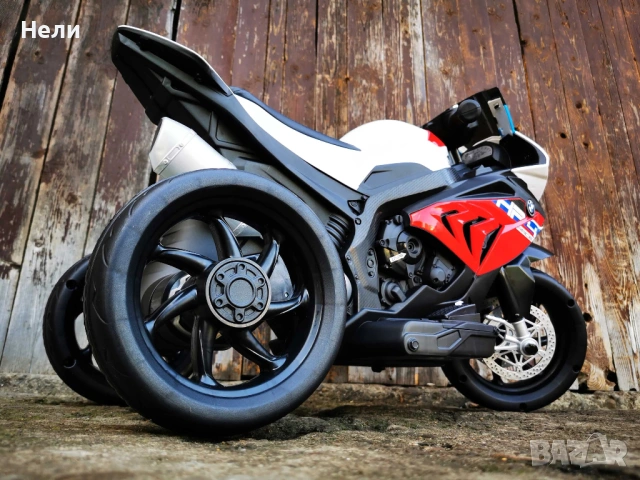 Акумулаторен МОТОР BMW HP4 12V, снимка 12 - Детски велосипеди, триколки и коли - 53221838