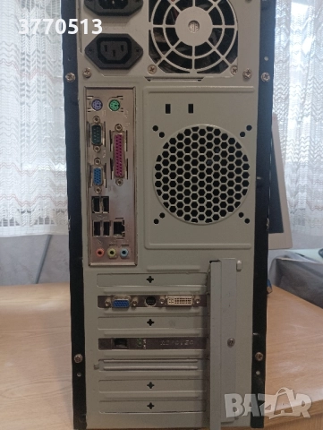 Настолен компютър , снимка 2 - Работни компютри - 52367797