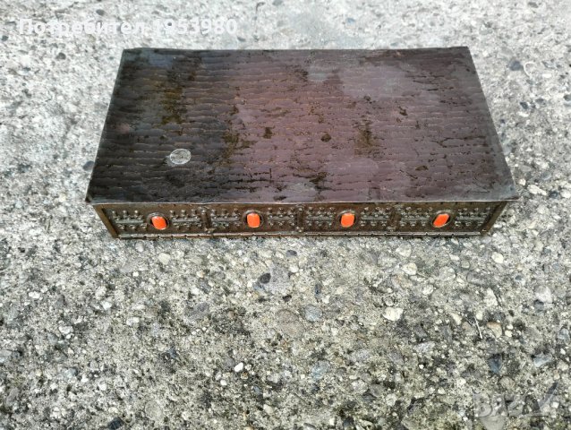 Медна кутия за бижута, снимка 1 - Антикварни и старинни предмети - 43503001